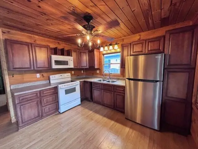 909 W Morris Street, Sweetwater, TN 37874 - #3
