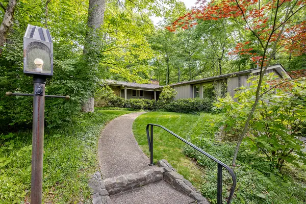 106 Newcrest Lane, Oak Ridge, TN 37830