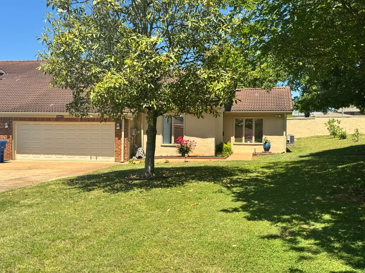 2136 Vaden Village Drive, Chattanooga, TN 37421 - #1
