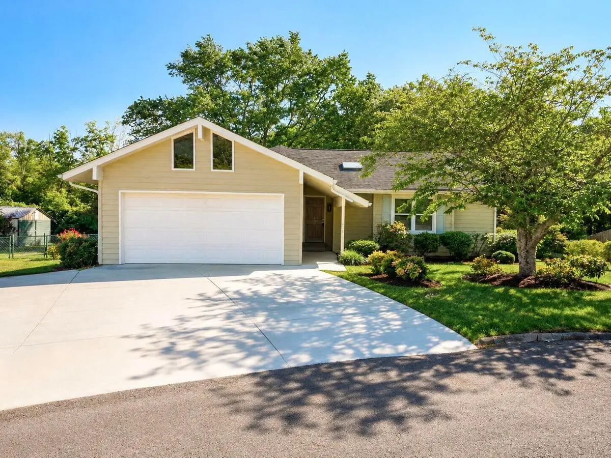 210 Winding Creek Circle Nw, Cleveland, TN 37312 - #1