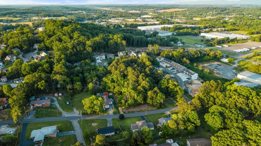 1425 Blythe Ferry Road Ne, Cleveland, TN 37312 - #2