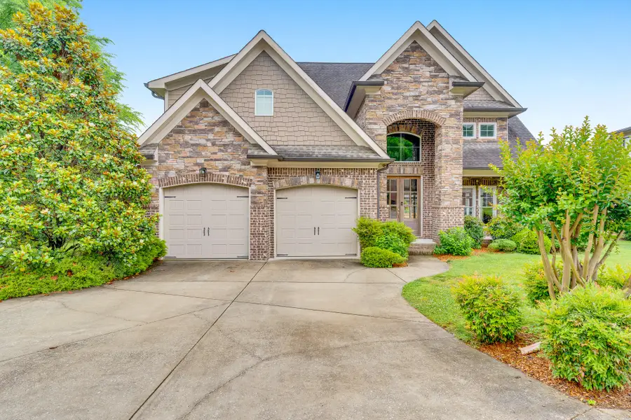 6162 Deep Canyon Road, Hixson, TN 37343 - #2