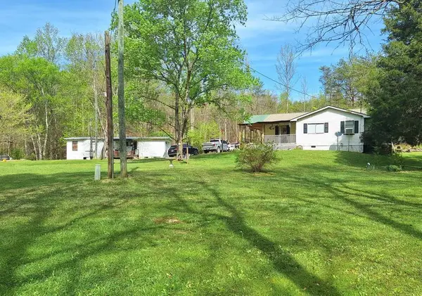 180 Walker Road, Tellico Plains, TN 37385