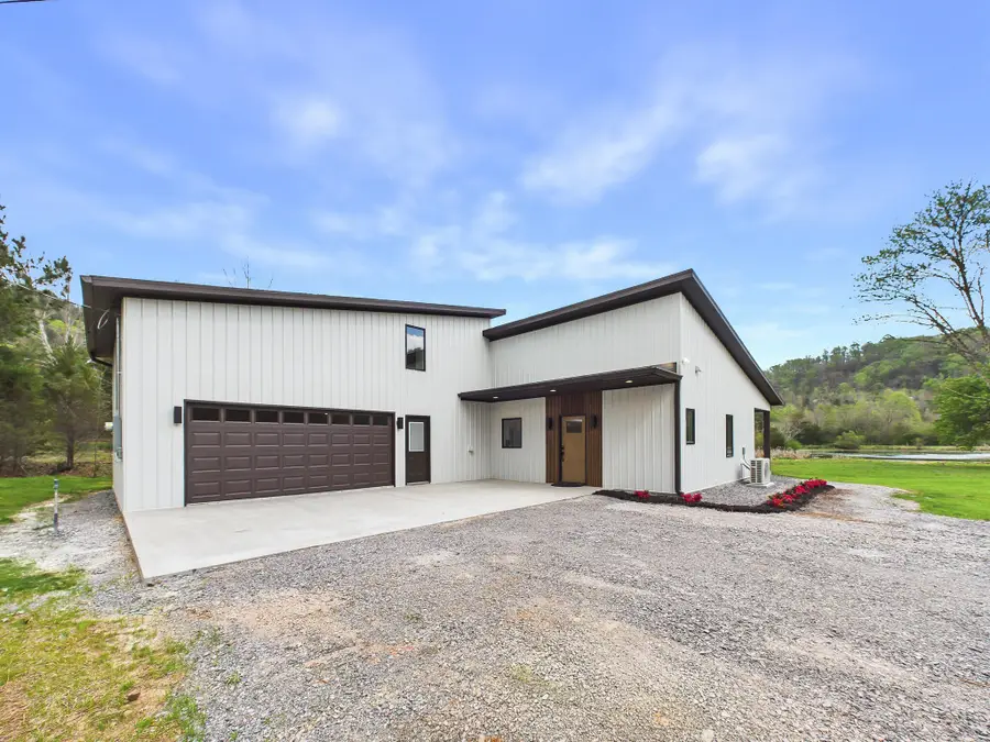 1483 Reagan Valley Road, Tellico Plains, TN 37385 - #2