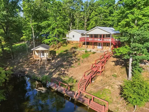 170 Lakeshore Drive, Spring City, TN 37381