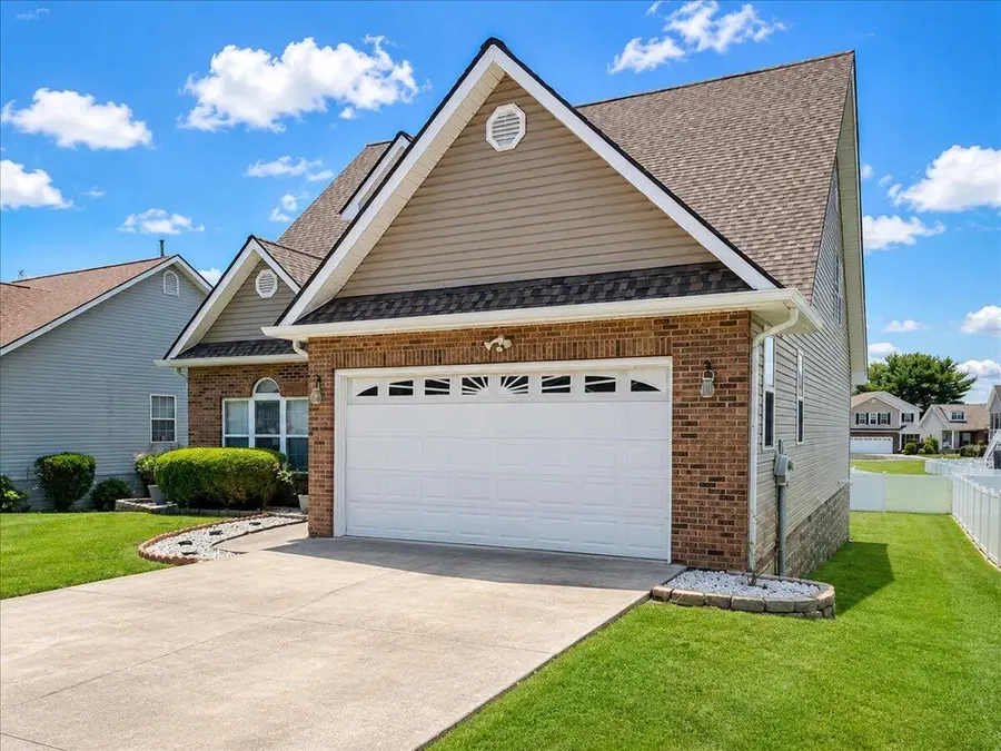 242 Fyke Drive, Athens, TN 37303 - #3