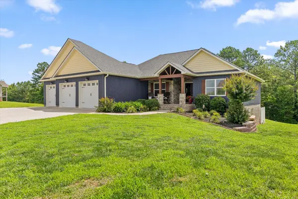 72 Farm View Circle, Rock Spring, GA 30739