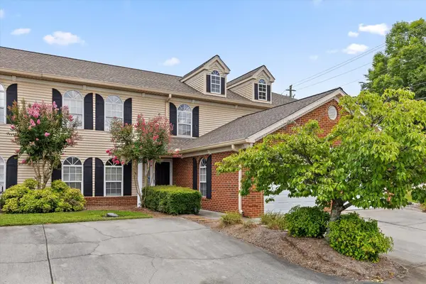 1700 Water Oak Drive, Dalton, GA 30721