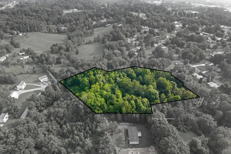 000 Thacker Lane, Etowah, TN 37331 - #2