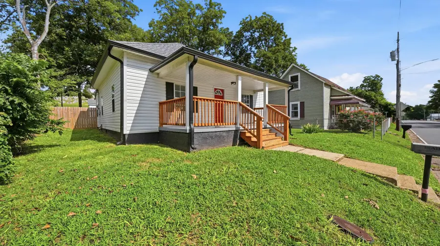 1252 S Ocoee Street, Cleveland, TN 37311 - #2