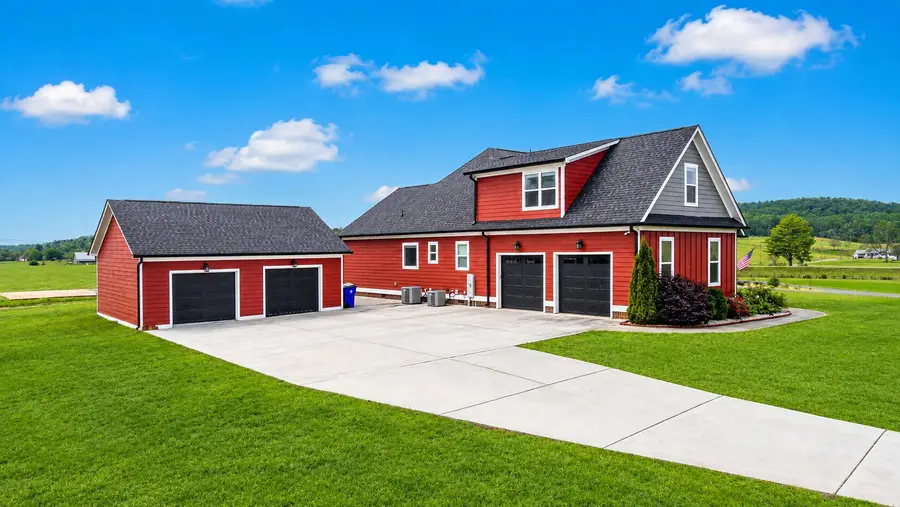 5857 Dalton Pike Se, Cleveland, TN 37323 - #2