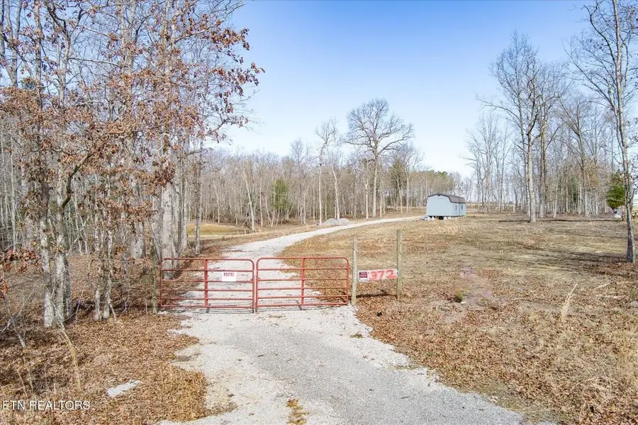 372 Perkins Trail, Deer Lodge, TN 37726 - Image #2