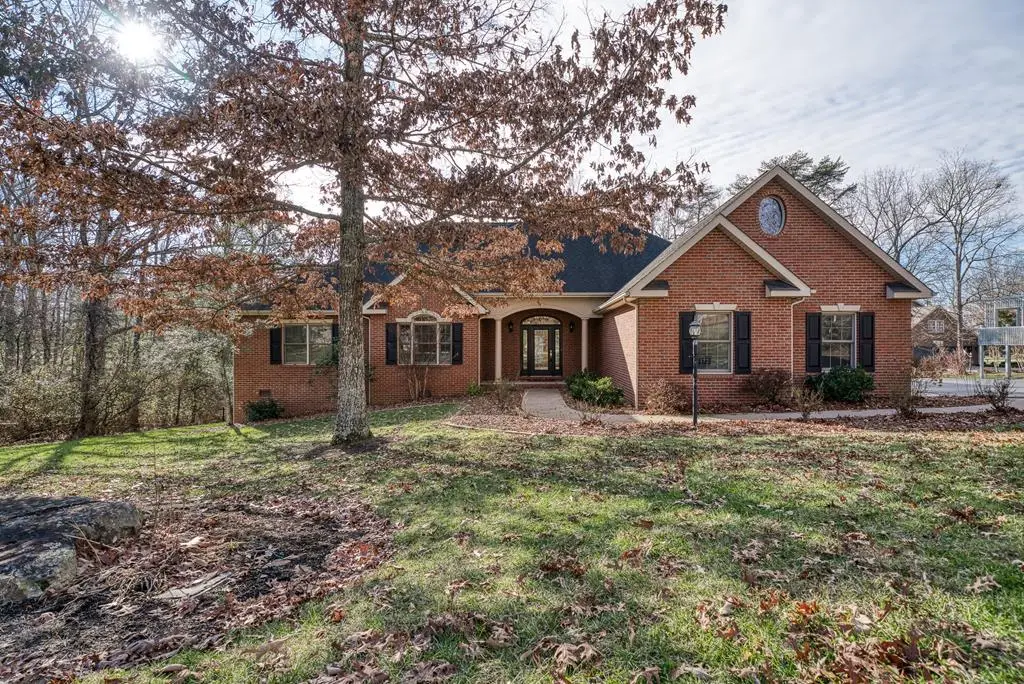 172 Sandpiper Loop, Crossville, TN 38555 - Image #1