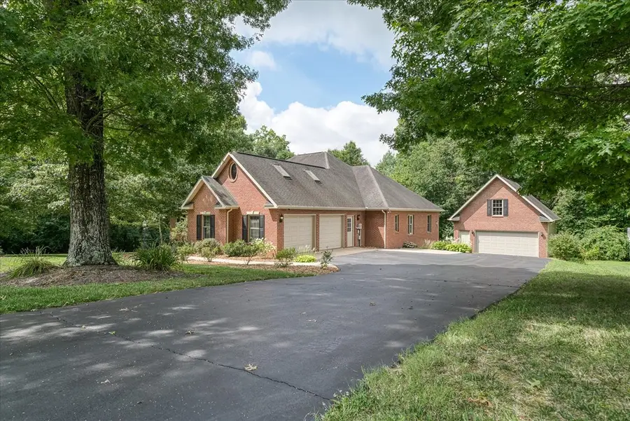 172 Sandpiper Loop, Crossville, TN 38555 - Image #3