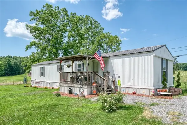 766 Lantana Firetower, CROSSVILLE, TN 38572