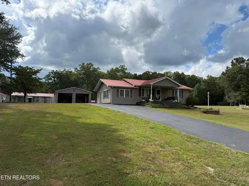 925 Unity Church Rd, Jamestown, TN 38556-5703 - Image #1