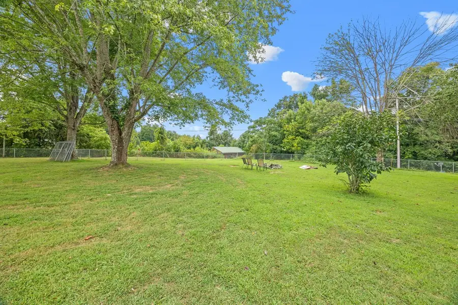 55 N Charles Geralds Rd, Celina, TN 38551 - Image #3