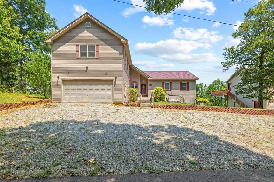 7380 Lillydale Rd, Byrdstown, TN 38549 - Image #2