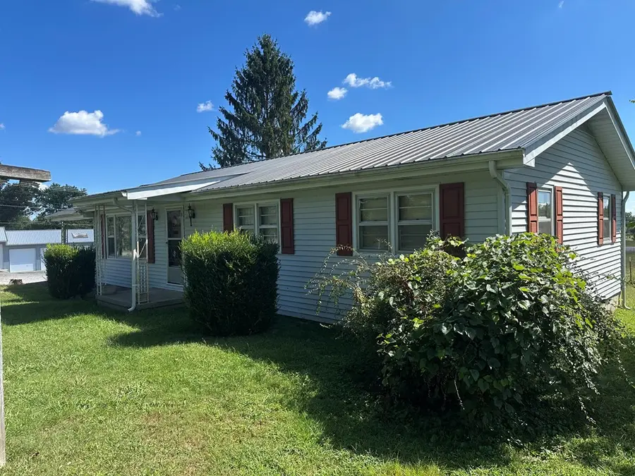 101 N Alf Threet Rd, Jamestown, TN 38556 - #2