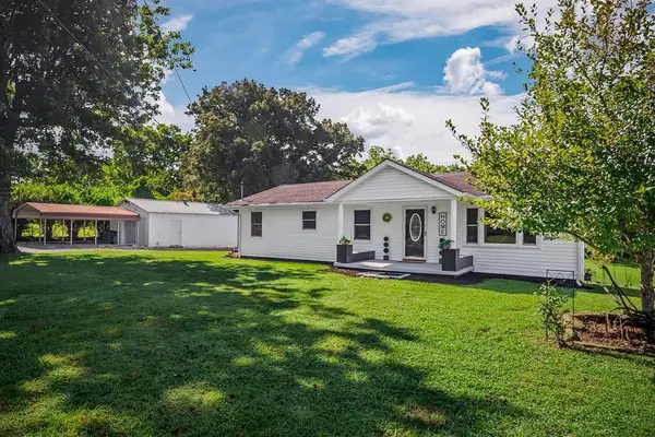 220 220 Higginbotham Rd, McMinnville, TN 37110
