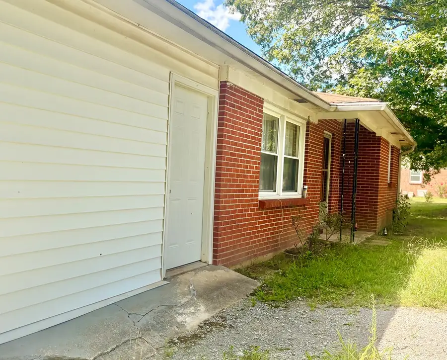 127 Simmons Rd, Spencer, TN 38585 - Image #3