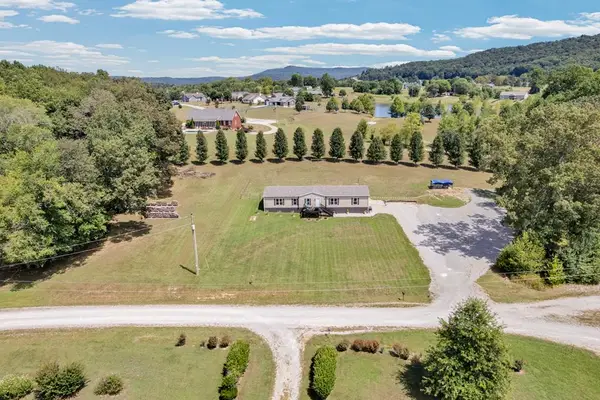 175 Lone Oak Dr., RICKMAN, TN 38570