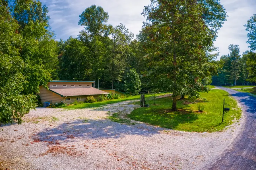 326 Goad Mill Lane, Allardt, TN 38504 - #2