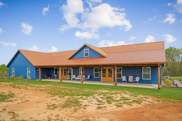 240 NE Bob Ledbetter, LIVINGSTON, TN 38570