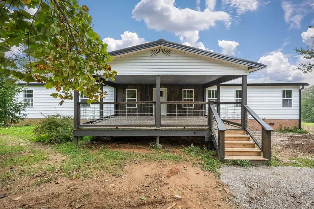 436 Paul Golden Rd, Sparta, TN 38583 - Image #1