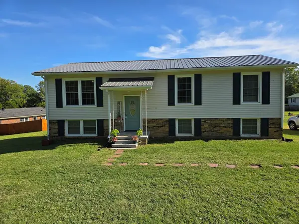 4032 Gayle Circle, COOKEVILLE, TN 38501