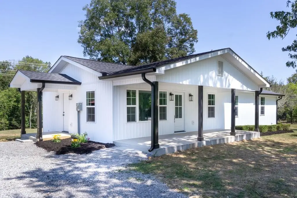 5405 Window Cliff Rd, Baxter, TN 38544 - Image #1