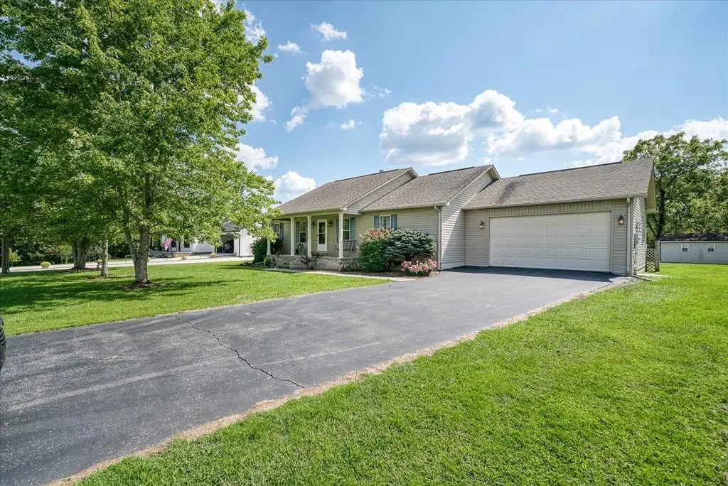 104 Lakyn Dr, Crossville, TN 38571 - Image #1