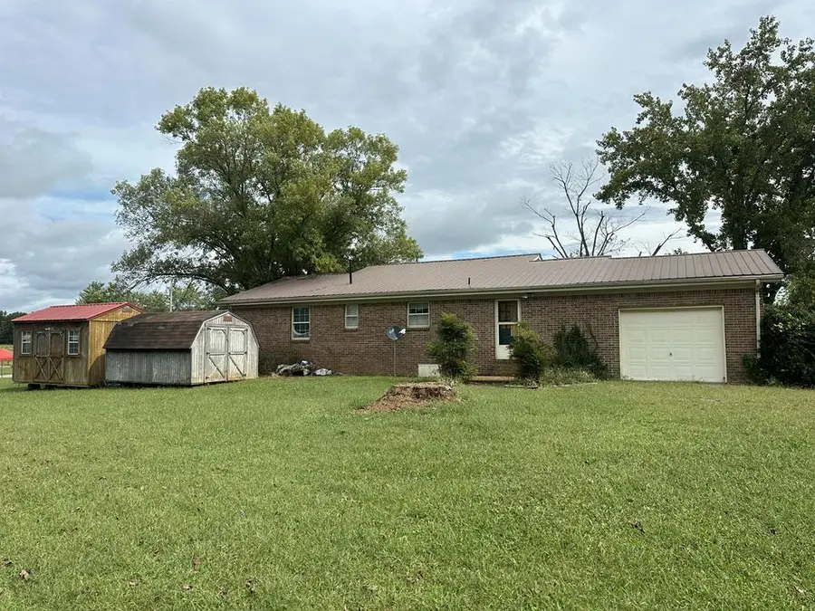 807 Castle St, McMinnville, TN 37110 - Image #3