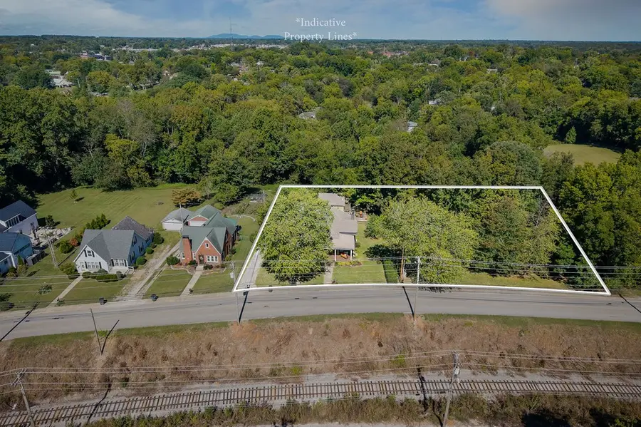 215 W. Sparta St, McMinnville, TN 37110 - Image #3