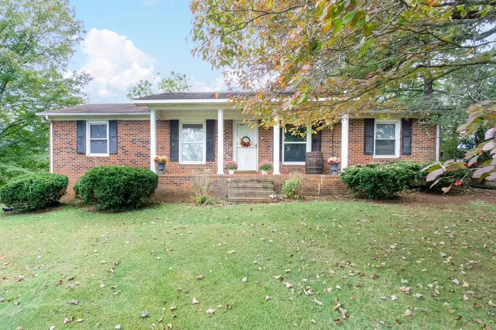 516 Heather Drive, Sparta, TN 38583 - Image #1