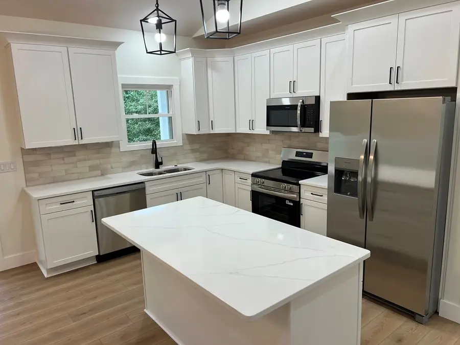 85 Laurel Dr, Jamestown, TN 38556 - Image #3