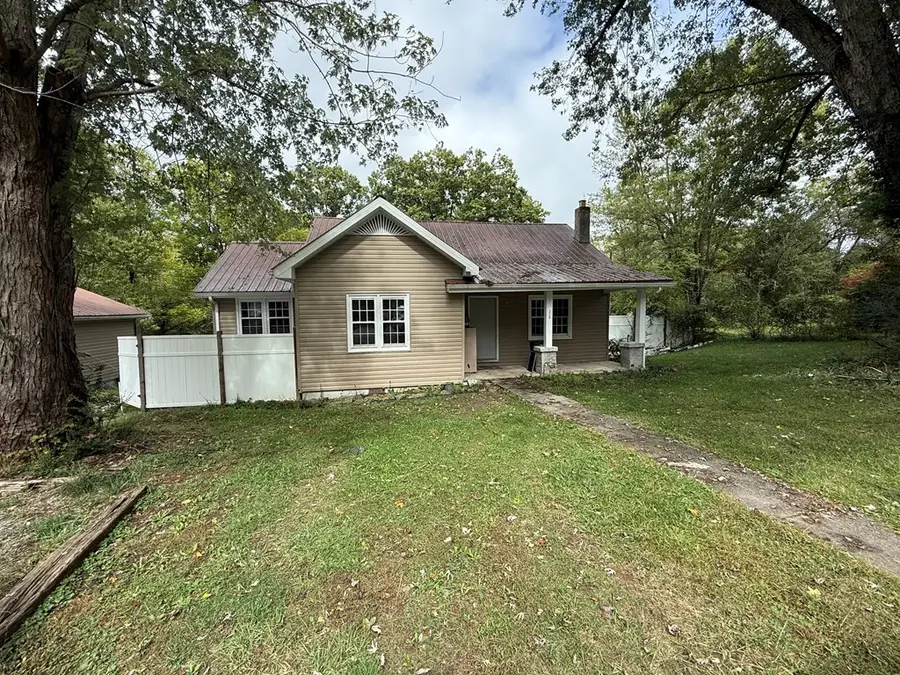 328 Wheeler Ave, Jamestown, TN 38556 - Image #3