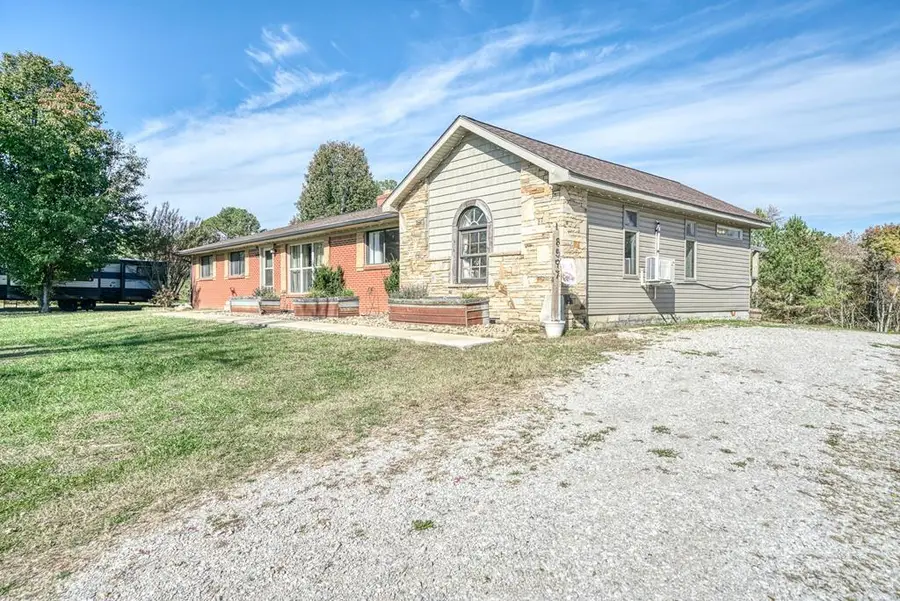 8597 Chaffin Road, Baxter, TN 38544 - Image #2