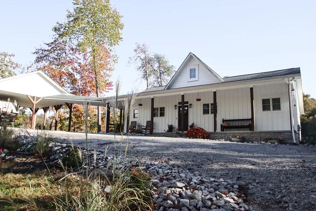 608 Lakeview Road, Walling, TN 38587 - #1