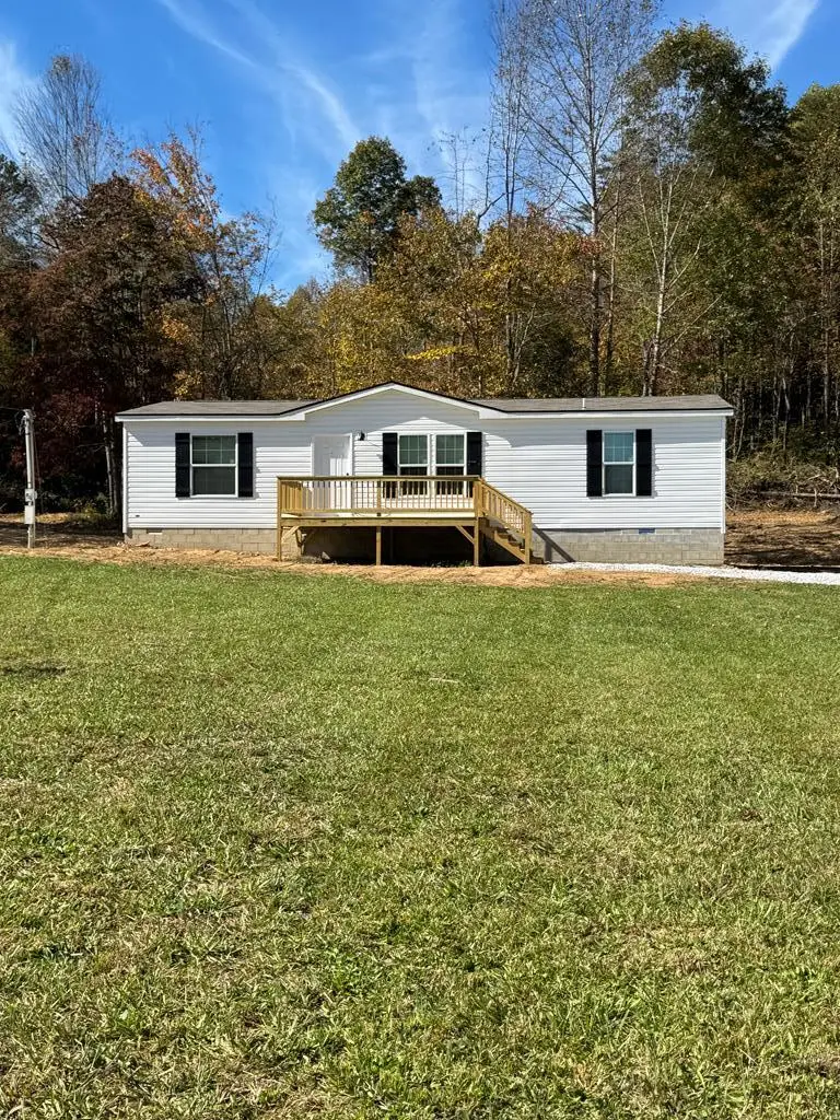 2066 Anderson Rd, Monterey, TN 38574 - Image #1