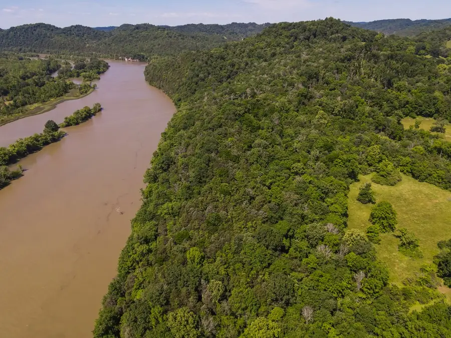 3045 Gladdice Highway, Gainesboro, TN 38562 - Image #2