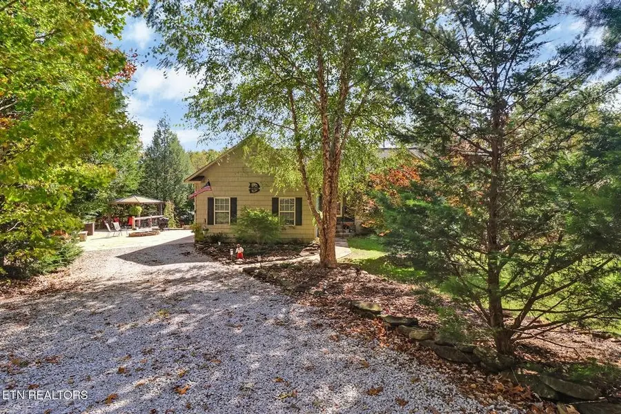 232 Victoria Cir, Jamestown, TN 38556-5178 - #2