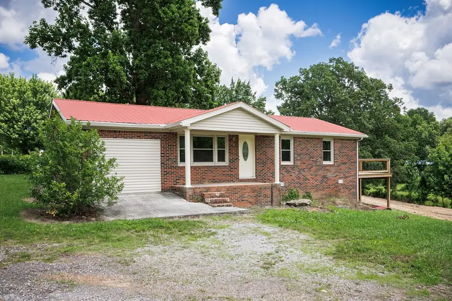 2596 Pine Grove Road, Spencer, TN 38585 - Image #3