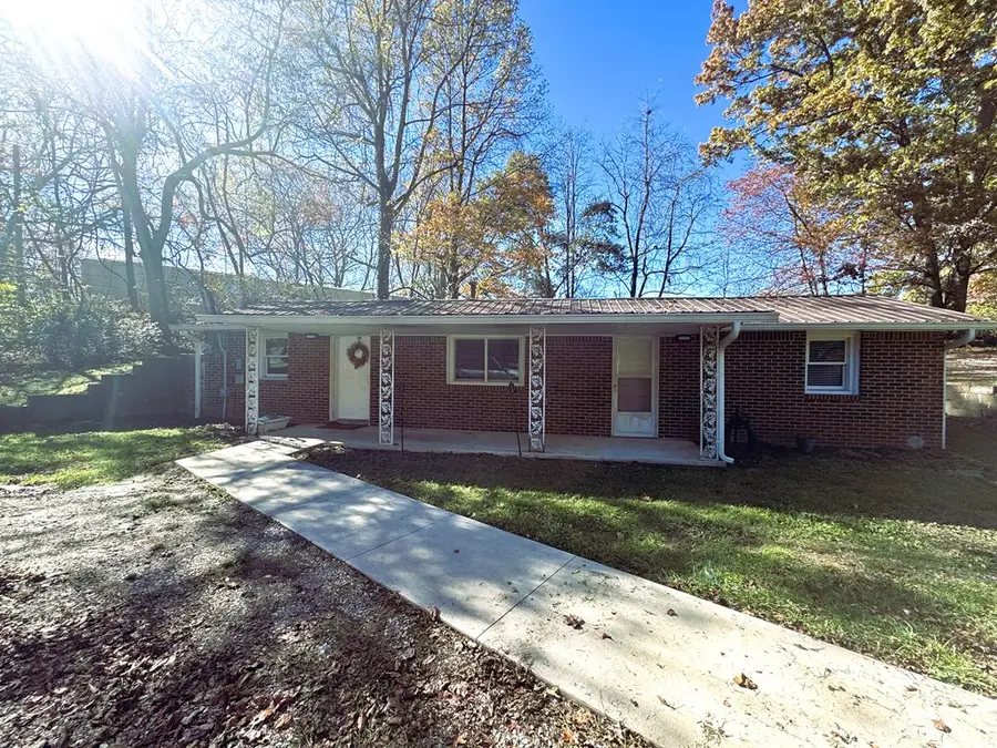 111 Summit Drive, Jamestown, TN 38566 - Image #3