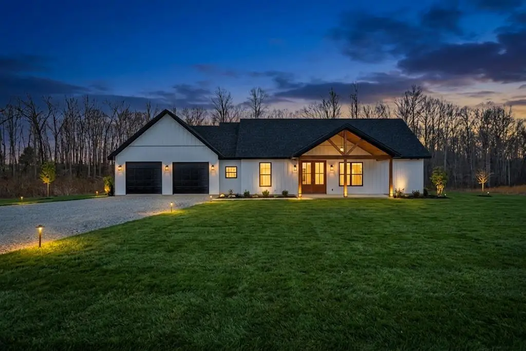 1468 Taylor Place Rd, Jamestown, TN 38556 - #1