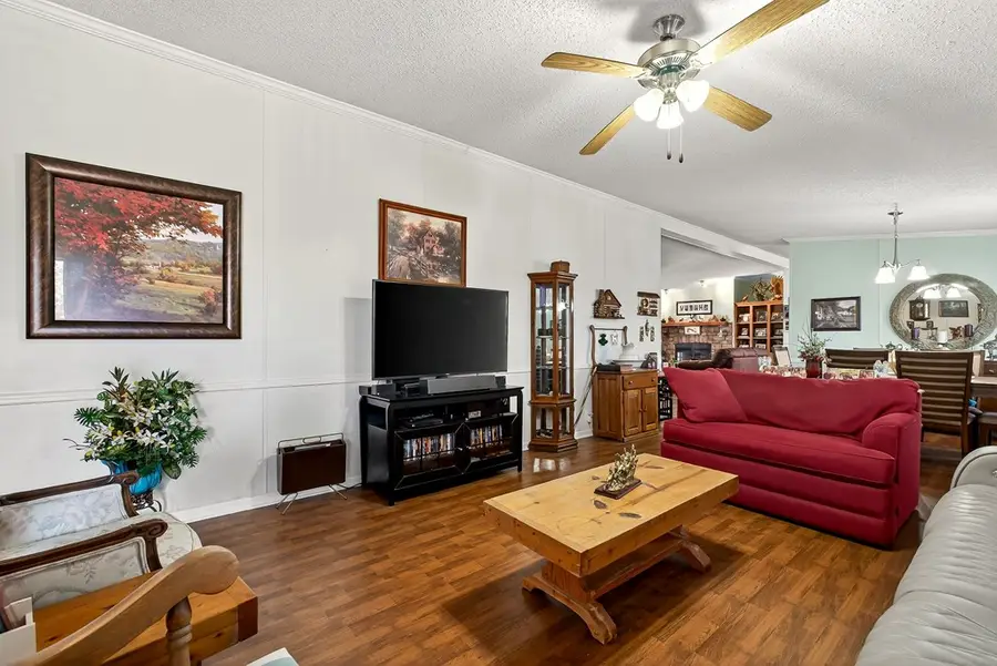 7578 East Fork Ln, Crawford, TN 38554 - Image #2