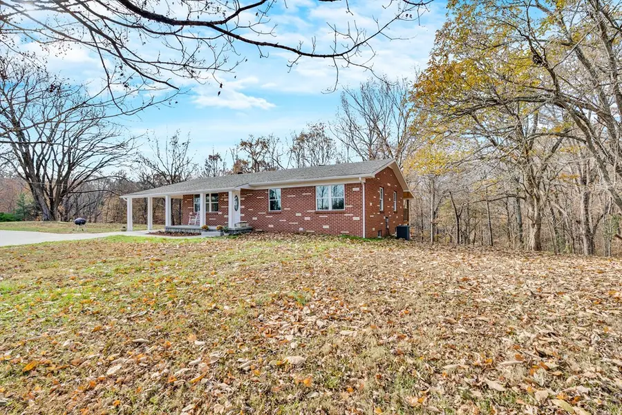 1749 Walker Hill Road, Celina, TN 38551 - Image #2
