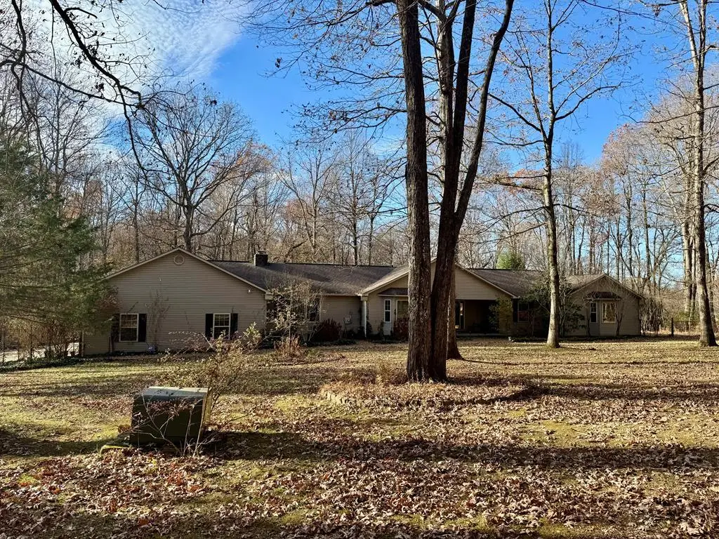 2025 Old Bon Air Rd, Sparta, TN 38583 - Image #1