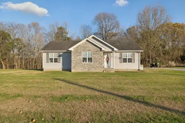 104 Leigh Anna Cir, Lafayette, TN 37083 - Image #2