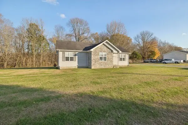 104 Leigh Anna Cir, Lafayette, TN 37083 - Image #3